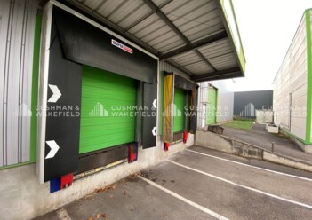 Location entrepôts / activités Colmar Cushman & Wakefield