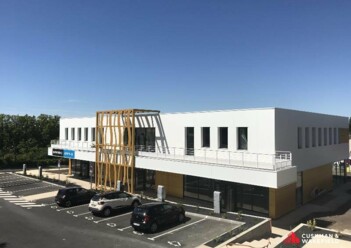 Achat commerces Eysines Cushman & Wakefield