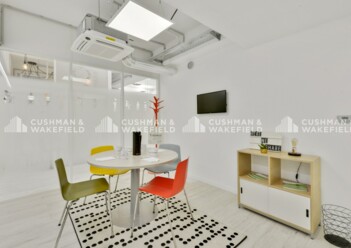 Location bureaux privés Marseille 1 Cushman & Wakefield
