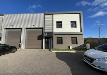 Location entrepôts / activités Saint-Priest Cushman & Wakefield