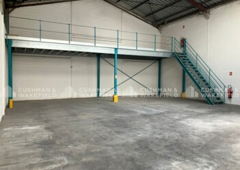 Location entrepôts / activités Marseille 15 Cushman & Wakefield