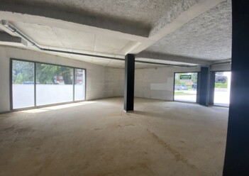 Location commerces Bihorel Cushman & Wakefield