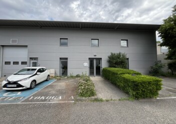 Location entrepôts / activités Lyon 7 Cushman & Wakefield